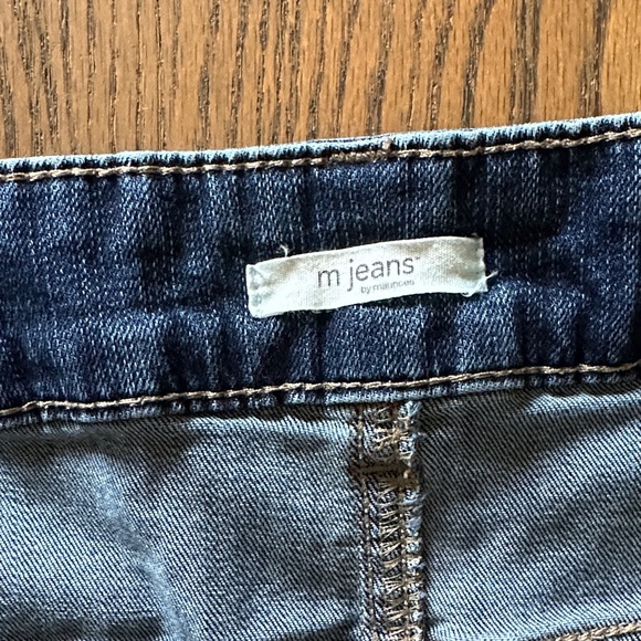 M Jeans Classic Blue Denim Shorts - Picture 2 of 8